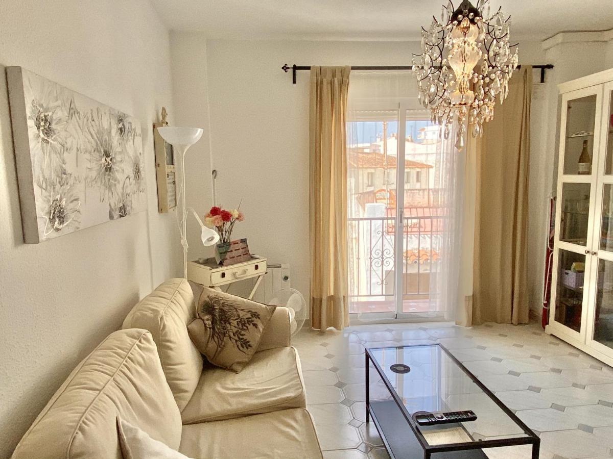 Apartamento Plaza Cavana Нерха Екстер'єр фото